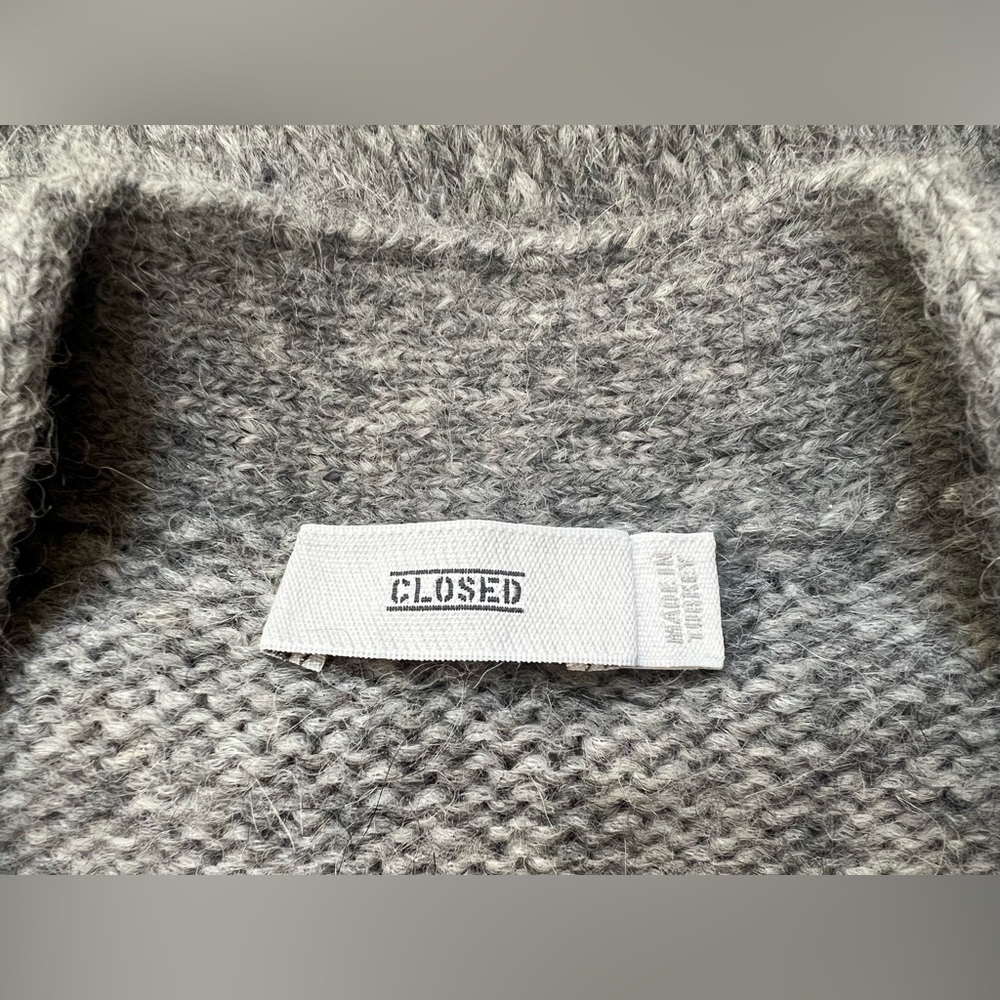 $465 CLOSED Alpaca Wool Sweater Cardigan V-Neck Women's Sz M Gray Preppy Luxury - Picture 10 of 11